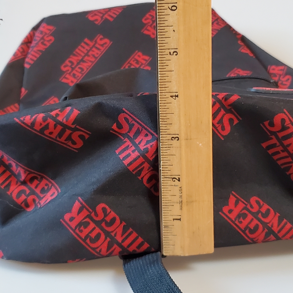 Stranger Things Black & Red Backpack - Picture 12 of 13
